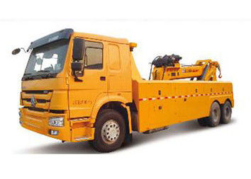 Grúa de camión de auxilio durable de una eficacia más alta, camión de la recuperación de la avería para tratar accidentes del vehículo